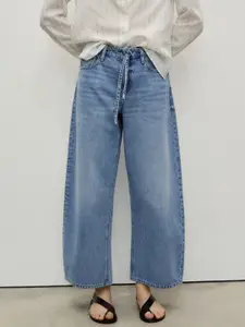 MANGO Women Mid-Rise Light Fade Pure Cotton Cropped Balloon Fit Jeans with Belt