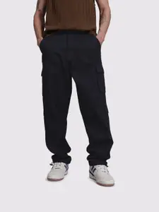The Roadster Life Co. Men Mid-Rise Pure Cotton Relaxed Fit Cargos with Toggle Hem