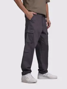 The Roadster Life Co. Men Mid-Rise Pure Cotton Relaxed Fit Cargos with Toggle Hem