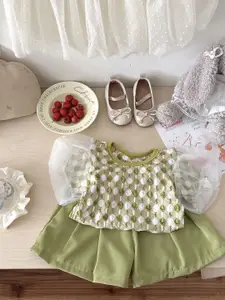 StyleCast x Revolte Girls Round Neck Printed Short Sleeves Pure Cotton Top With Shorts