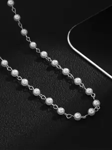 StyleCast x Revolte Silver-Plated Pearls Beaded Minimal Necklace