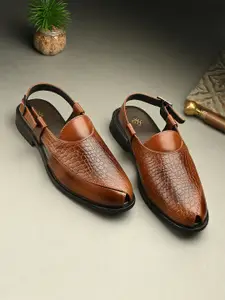House of Pataudi Men Textured Ethnic Mules