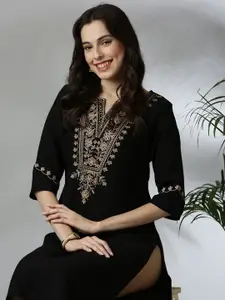 Anouk Floral Yoke Design Notch Neck Thread Work Straight Kurta