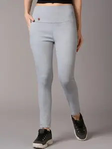 Moda Rapido Women Skinny Fit High-Rise Stretchable Jeans