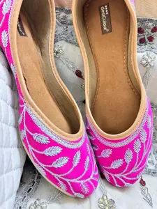 DESI COLOUR Women Woven Design Round Toe Ethnic Embellished Mojaris