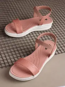 The Roadster Lifestyle Co. Women Textured Round Toe Open Toe Flats