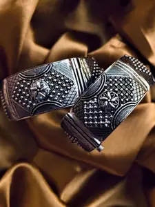 Anouk Sangria Set of 2 German Silver-Plated & Intricate Textured Kada Bangles
