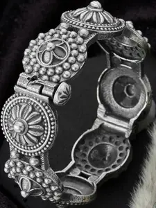 Anouk Sangria German Silver Plated & Floral Shaped-Textured Kada Bangle