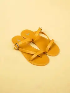 THE MADRAS TRUNK Women Open Toe Flats