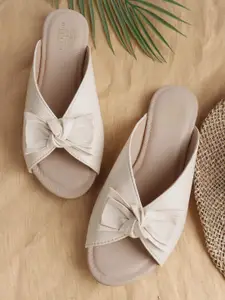 Sole Saga Women Solid Peep Toe Leather Open Toe Flats