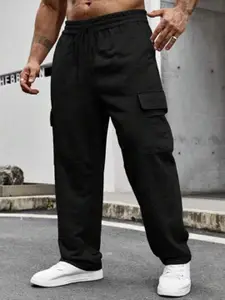 The Modern Soul Men Loose Fit Cargo Track Pants