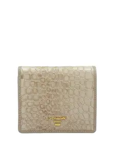 Da Milano Women Textured Leather Two Fold Wallet