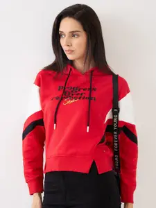 SPYKAR Women Printed Hooded Sweatshirt