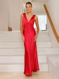 bebe Red Plunge V-Neck Sleeveless Maxi Dress