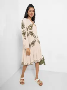 AKKRITI BY PANTALOONS Floral Print Drop-Waist Dress