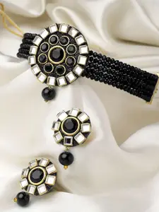 KARATCART Black Crystal Beaded Gold-Plated Choker Necklace Set For Women