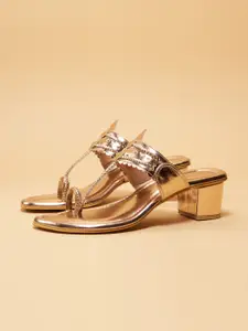 ERIDANI Women Aaliaa Kolhapuri Heels