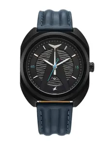 Fastrack Men Dial & Leather Textured Straps Analogue Watch 3326NL01