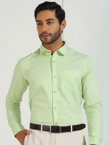 INVICTUS Classic Spread Collar Pure Cotton Formal Shirt