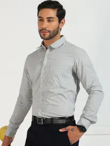 INVICTUS Classic Printed Spread Collar Pure Cotton Formal Shirt