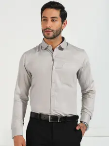 INVICTUS Classic Spread Collar Pure Cotton Formal Shirt
