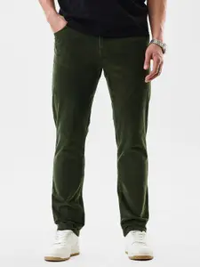 Snitch Men Dark Green Mid-Rise Regular Fit Trouser
