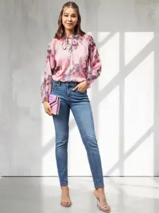 all about you Women Floral Printed Tie-Up Neck Top