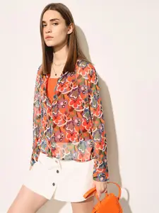 ONLY Floral Printed Spread Collar Casual Shirt