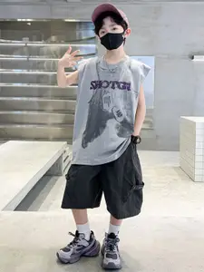 StyleCast x Revolte Boys Printed T-shirt with Shorts