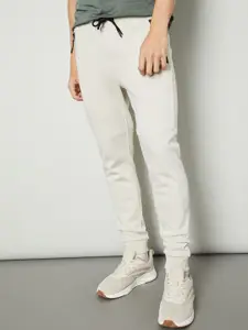 max Men Mid-Rise Joggers