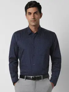 Peter England Men Micro Ditsy Printed Spread Collar Cotton Formal Shirt