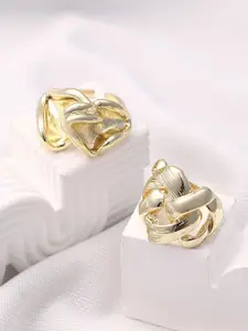 SOHI Set Of 2 California Gold-Plated Textured Statement Finger Rings