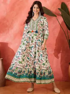 Sangria Women Floral Printed Fit & Flared Maxi Dress