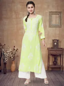 PARAMOUNT CHIKAN Floral Embroidered Notch Neck Thread Work Lucknowi Chikankari Kurta