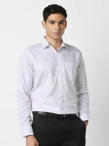 Van Heusen Men Checked Spread Collar Cotton Party Shirt