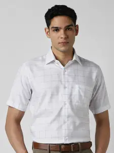 Van Heusen Checked Spread Collar Long Sleeves Pure Cotton Formal Shirt