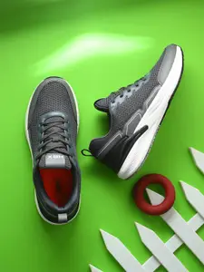 HRX by Hrithik Roshan Men Mesh Lace-Ups Running Shoes