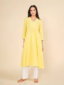 Global Desi Women Floral Embroidered Thread Work A-Line Kurta