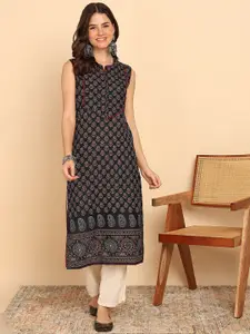Vbuyz Floral Printed Notch Neck Straight Kurta