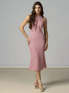 Selvia Women Checked Halter Neck Sheath Dress