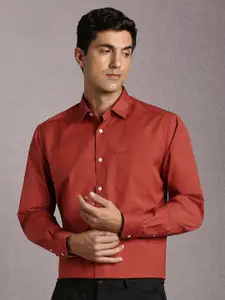 Louis Philippe Men Solid Spread Collar Formal Shirt