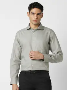 Van Heusen Spread Collar Long Sleeves Pure Cotton Formal Shirt