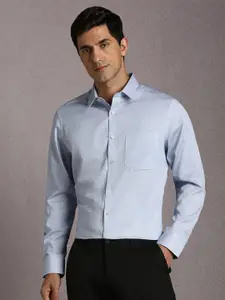 Louis Philippe Men Geometric Printed Spread Collar Cotton Formal Shirt