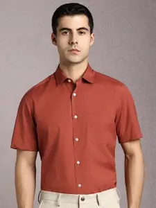 Louis Philippe Spread Collar Formal Shirt