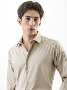 Snitch Slim Fit Casual Shirt