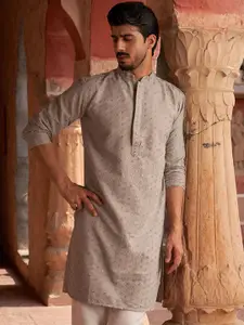 Jompers Geometric Embroidered Mandarin Collar Thread Work Straight Kurta