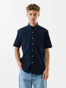 Snitch Slim Fit Pure Cotton Casual Shirt