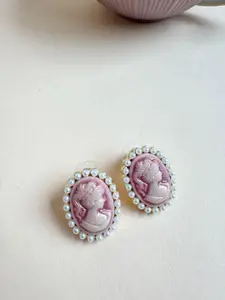 The Jewellery Tale Stainless Steel Gold-Plated Pearls Beaded Oval Shaped Studs