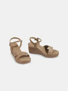 LEMON & PEPPER Women PU Wedge Sandals with Buckles