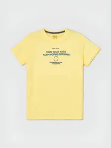 max Boys Typography Printed Round Neck Cotton T-shirt